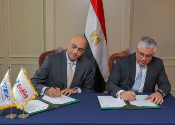 اقتصادية قناة السويس وجهاز المشروعات يتعاونان لتعزيز قطاع “الصغيرة والمتوسطة”