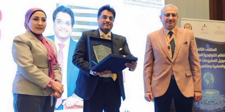 تنمية تفوز بجائزة التميّز من اتحاد المشروعات المتوسطة والصغيرة ومتناهية الصغر