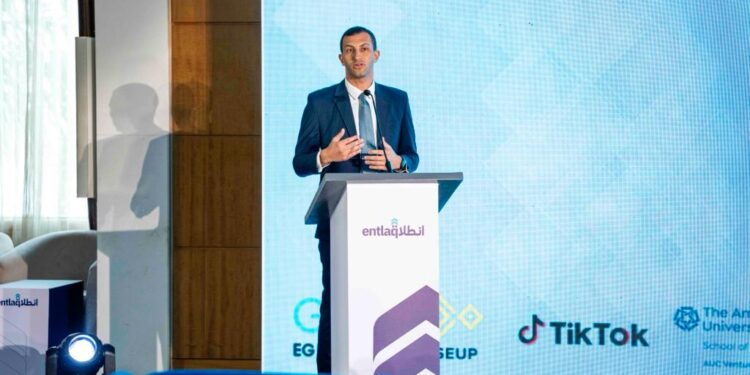 “انطلاق” تطلق أول تقرير نصف سنوي لقطاع ريادة الأعمال المصري