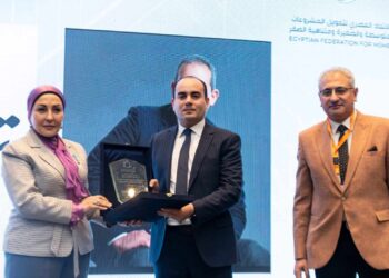 الاتحاد المصري لتمويل المشروعات المتوسطة والصغيرة ومتناهية الصغر يُكرم شركة تمويلي