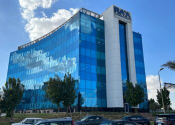 “راية القابضة” تعتزم طرح 30 إلى 35% من أسهم “راية للتكنولوجيا” بالبورصة