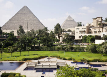 شركة “آيكون” التابعة لـ”طلعت مصطفى” تستحوذ على 39% من “ليجاسي” للفنادق المصرية