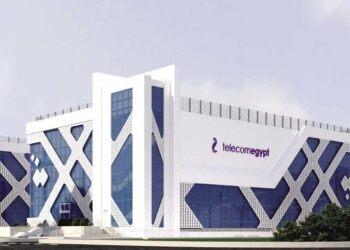 “المصرية للاتصالات” تتعاون مع “زين عُمانتل” لإنشاء ممر رقمي يربط بين “المتوسط” وبحر العرب