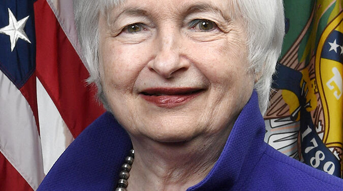 وزيرا المالية والتعاون الدولي ومحافظ المركزي يلتقون وزيرة الخزانة الأمريكية بواشنطن