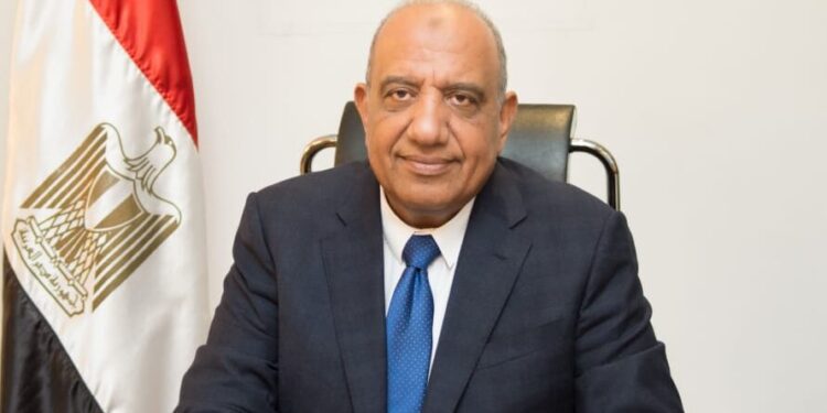 وزير قطاع الأعمال العام: تدريب العاملين عنصر رئيسي في الخطة الشاملة والمتكاملة لتطوير الشركات التابعة