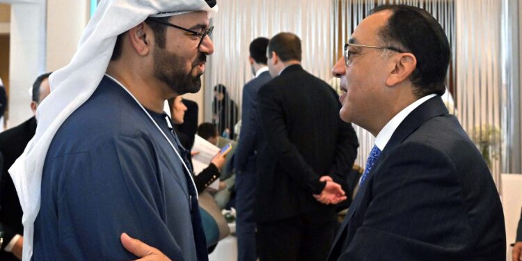 “مدبولي” يشهد التوقيع على ملحق تمديد مذكرة تفاهم في مجال تطوير العمل الحكومي بين مصر والإمارات