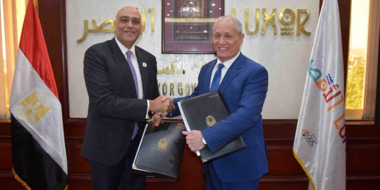 جهاز المشروعات يتعاون مع محافظة الأقصر لمواجهة الهجرة غير الشرعية