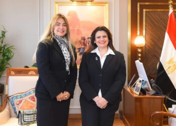 مستشار محافظ المركزي : أولوية عمل البنوك دعم قطاعات التعليم والصحة والتدريب المهني