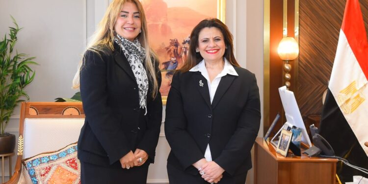 مستشار محافظ المركزي : أولوية عمل البنوك دعم قطاعات التعليم والصحة والتدريب المهني