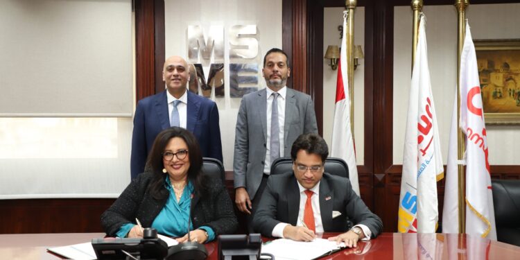 جهاز المشروعات يوقع عقدين مع شركة “تنميه” بقيمة 200 مليون جنيه