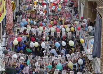 رئيس الوزراء : إجازة رسمية من 9 إلى 14 أبريل الجاري بمناسبة عيد الفطر المبارك