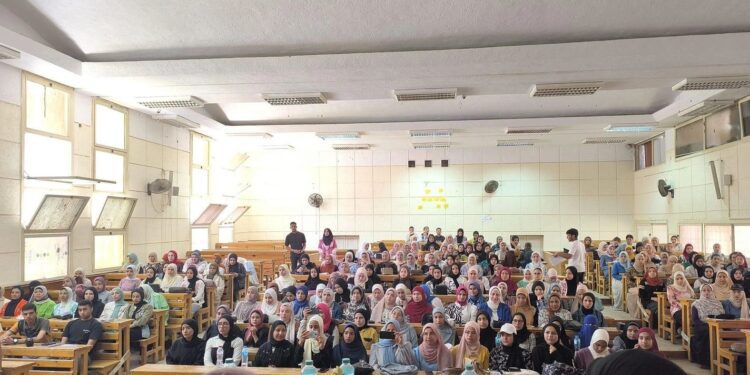 الرقابة المالية و”الأعلى للجامعات” يبدأن في نشر الثقافة المالية بين طلاب جامعات مصر