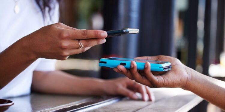 شركة Visa تعيد ابتكار البطاقات وتكشف عن منتجات رقمية جديدة