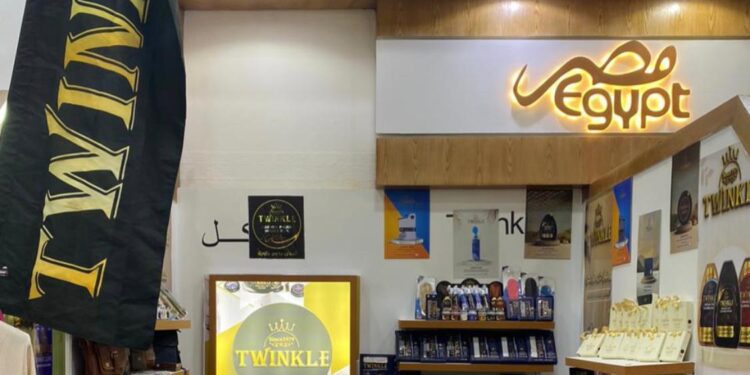 شباب جهاز المشروعات يشاركون في معرض طرابلس الدولى بليبيا