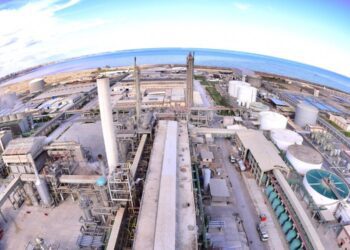 عاجل ..”أبوقير للأسمدة” تعلن وقف مصانعها الثلاثة بسبب انقطاع إمدادات الغاز