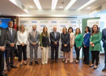 البنك الأهلي المصري و “فيزا” يجددان التعاون فيما بينهما