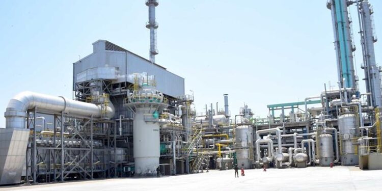 “موبكو للأسمدة” تعلن توقف مصانعها الثلاثة بسبب إمدادات الغاز