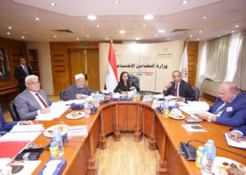 مايا مرسي تترأس أول اجتماع لمجلس إدارة بنك ناصر الاجتماعي