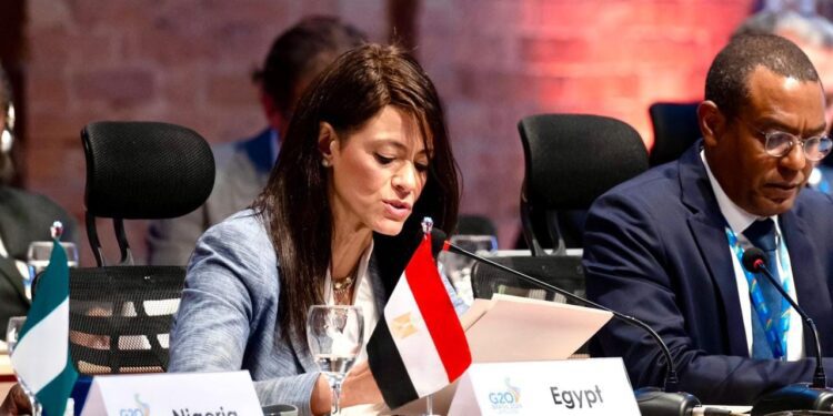 وزيرة التخطيط : مبادرة “حياة كريمة”مثال على التزام مصر بالحد من أوجه عدم المساواة