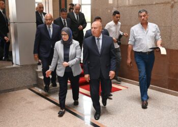 زيادة عدد أيام العمل بهيئة التنمية الصناعية إلى 6 أيام بدلاً من 5 فقط