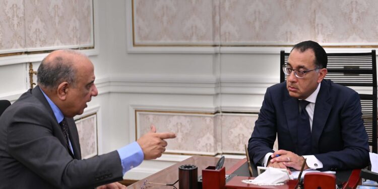 وزير الكهرباء : استهلاك الكهرباء المحلى ارتفع إلى 38 جيجا أمس