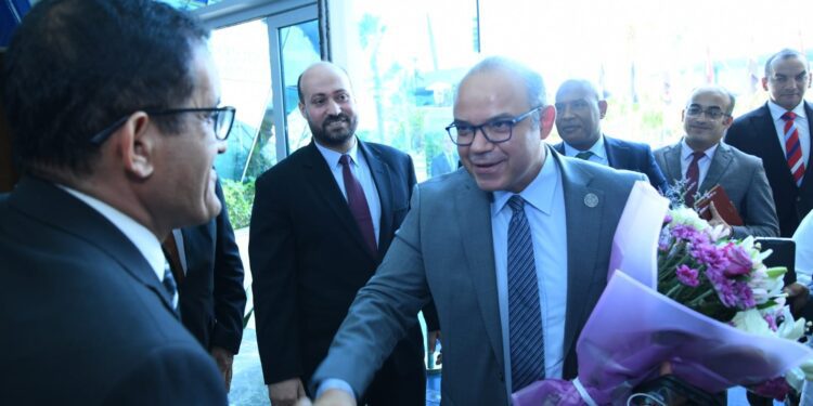 رئيس الرقابة المالية بعد التجديد : سنستكمل مسيرة الإصلاح والتطوير لتعزيز دور القطاع المالي غير المصرفي