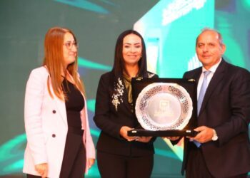 تفاصيل Touch Card أول بطاقة بخاصية تلامسية للعملاء من ضعاف البصر من البنك الأهلي