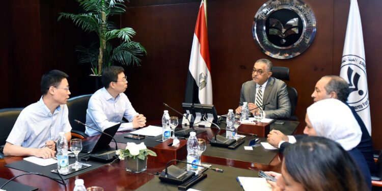 رئيس هيئة الاستثمار : مصر دولة تتفق عليها أسواق العالم استثمارياً وتجارياً