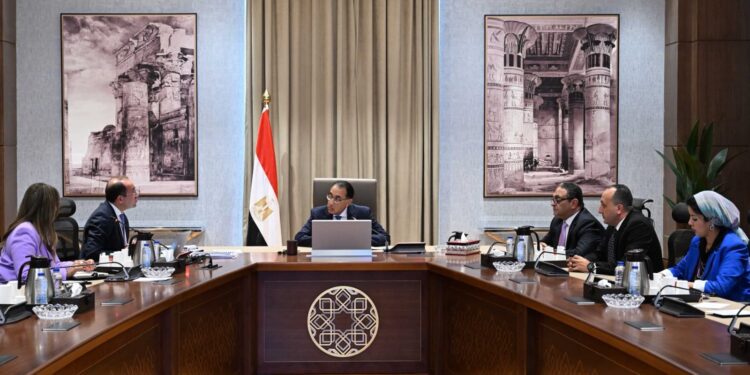 عاجل ..الحكومة المصرية تُعلن عن حوافز ضريبية في غضون أيام