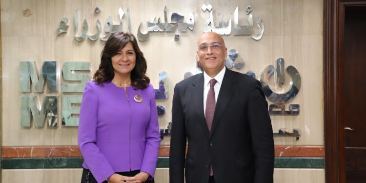 جهاز المشروعات يتعاون مع التحالف الوطني لدعم “المتوسطة والصغيرة ومتناهية الصغر”