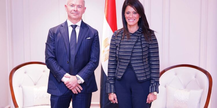 وزيرة التخطيط تلتقي مؤسس صندوق “وايت ستار كابيتال” لاستكشاف الفرص بريادة الأعمال