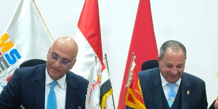 لتهيئة المناخ للمشروعات الصغيرة..جهاز المشروعات ينفذ مشروعات بنية أساسية ببورسعيد