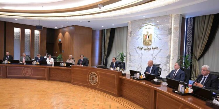 الحكومة توافق على 13 قرارا هاما خلال اجتماعها اليوم ( تفاصيل )