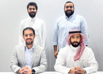 شراكة استراتجية بين رولوجي وذكاء ميد