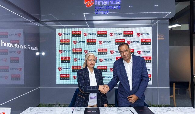 “إي نوڤيت” توقع اتفاقية تعاون مع “بريميوم كارد” لتقديم حلول دفع رقمية متطورة في مصر