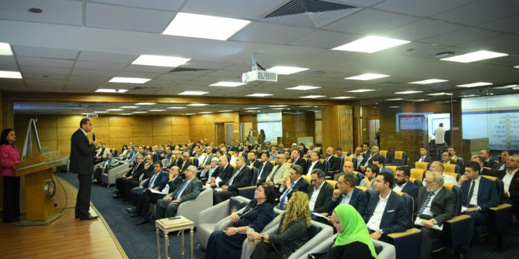 أكثر من 80 شركة بالقطاع غير المصرفي تشارك في حوار مجتمعي لمناقشة تطبيق معايير “بازل 3”