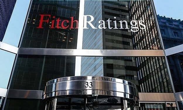 لماذا رفعت فيتش التصنيف الائتماني لمصر مع نظرة مستقبلية مستقرة ؟ الوكالة توضح