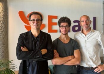 شركة Enakl الناشئة تغلق جولة استثمارية بقيمة 1.4 مليون دولار