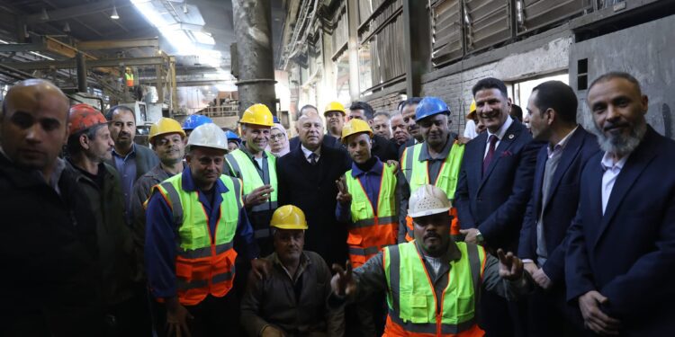 بعد توقفها لمدة عامين ..إعادة تشغيل شركة النصر للمسبوكات