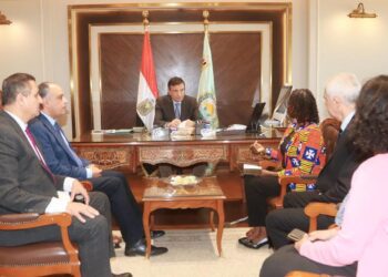 وزير الزراعة يبحث مع اللجنة الاقتصادية الافريقية بالامم المتحدة مبادرات دعم المرأة الريفية