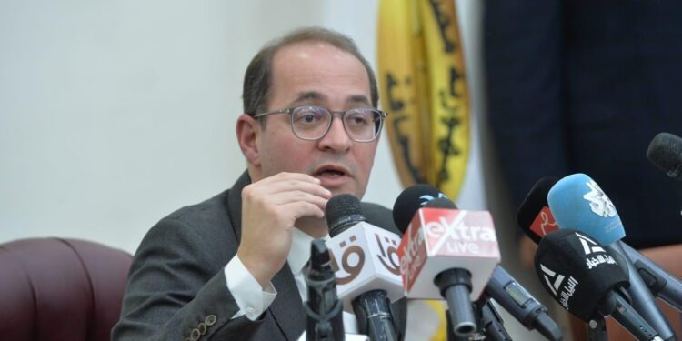 وزير المالية : ندرس إصدار صكوك إسلامية لأول مرة فى السوق المحلية