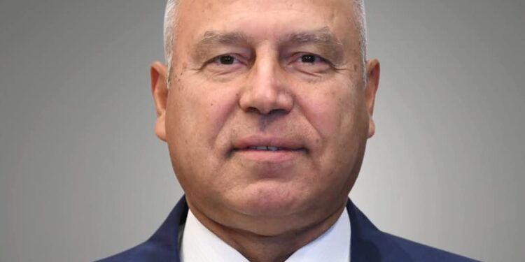 كامل الوزير يجتمع غداً السبت مع المستثمرين الصناعيين بمحافظة القليوبية