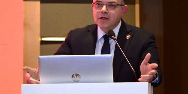 رئيس الرقابة المالية : مراقبون الحسابات خط الدفاع الأول للتأكد من جودة وسلامة التقارير المالية للشركات