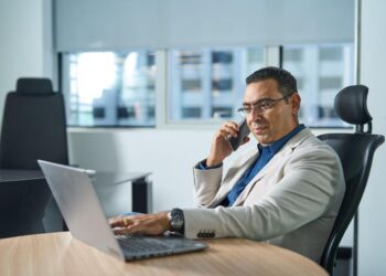 إي آند مصر تطلق رسميا خدمة مكالمات الـ «واي فاي»