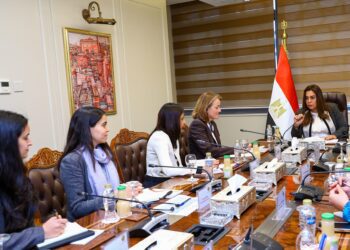 وفد من البنك الدولى يشيد بجهود برنامج تنمية الصعيد في تحسين بيئة الأعمال