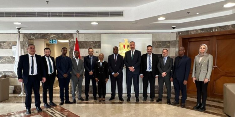 وفد فني من “تنزانيا” يزور المركزي للتعرف على تجربته الناجحة في مجال الأمن السيبراني