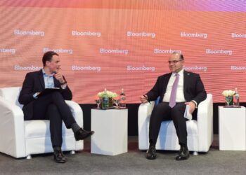 رئيس الرقابة المالية : إزالة أي ضوابط تنظيمية تمثل عبء مع مراعاة استقرار الأسواق