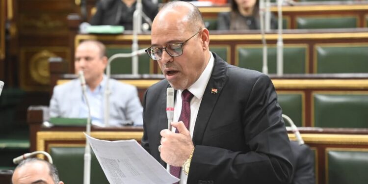 وزير العمل : قانون العمل الجديد يُحقق مصالح الحكومة وأصحاب الأعمال والعمال