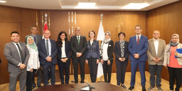 وزارة العمل تُطلق المرصد التنسيقي لمعلومات سوق العمل