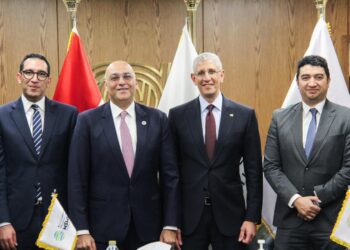 جهاز المشروعات يوقع عقد تمويل مع البنك العربي الأفريقي الدولي بقيمة 150 مليون جنيه